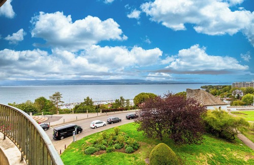 Thonon-les-Bains Apartment | Apartment '2p au Belvédère' with Lake view and Balcony