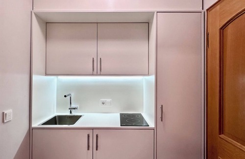 Bad Endorf Apartment | Apartment 3, 32 qm 1. Etage, Kombinierter Wohn- und Schlafbereich