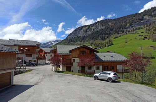 Flumet Apartment | Apartment * - 3 bedrooms - At the foot of the slopes