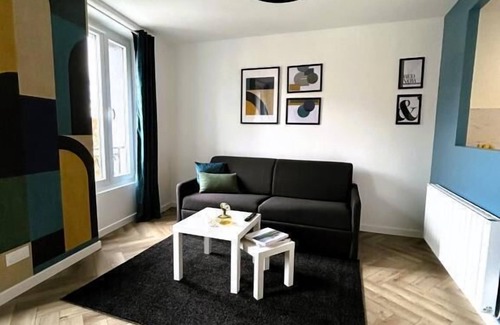 Montreuil Apartment | Apartment 3 - LE PLUME