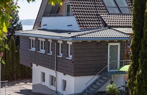 Hagnau Apartment | Apartment '303' with Shared Garden, Wi-Fi and Air Conditioning