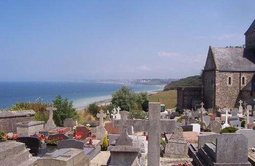 Dieppe Apartment | Apartment 32m ², WIFI, parking, garden + barbecue + shed for storing bicycles