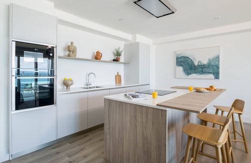 Newquay City Centre Apartment | Apartment 37, Cliff Edge