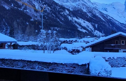 Les Praz-de-Chamonix Apartment | Apartment 4/6 people in Chamonix - Mont Blanc view