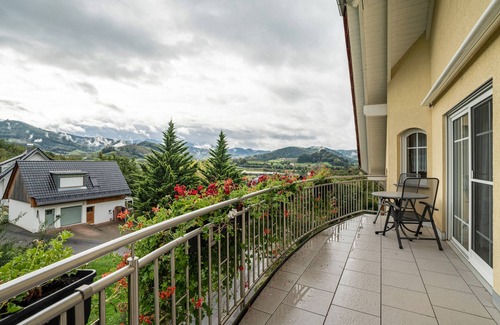 Lautenbach Apartment | Apartment '4 Og Links' with private Balcony and Wi-Fi