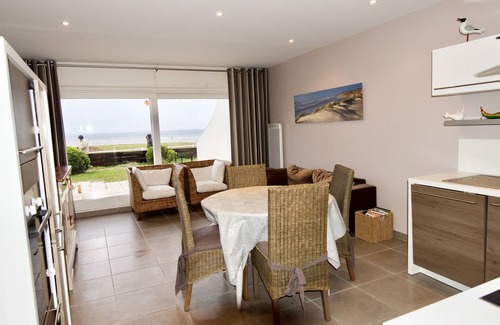 Hardelot-Plage Apartment | APARTMENT 46 M2 BEACH FLOOR (feet in the water)