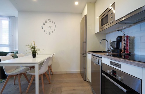 Castelldefels Apartment | Apartment-4people-Parking-Castelledefels-Bikes-Bbq