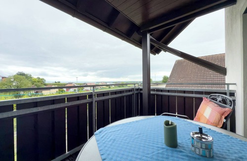 Kressbronn Apartment | Apartment '5, 45 Qm' with Shared Garden, Balcony and Wi-Fi