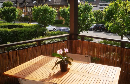 Sevrier Apartment | Apartment 5 minutes' walk from the beach