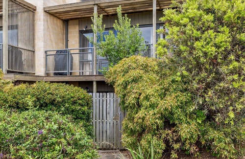 Lorne Apartment | Apartment 5 Pacific Apartments