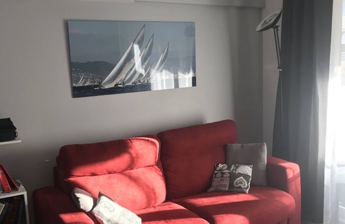 Antibes Apartment | Apartment 50m2 3 minu de la mer 4 persons 1 bedroom 2 beds Clim Wifi GARAGE