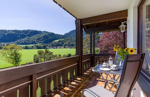 Oberaudorf Apartment | Apartment 55sqm with balcony and mountain view