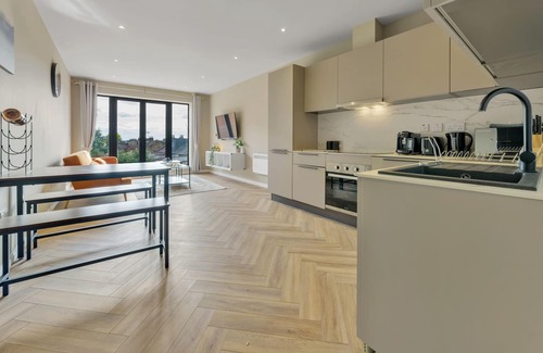 West Ealing Apartment | Apartment 6, 2 Bedroom, 2 Bathroom