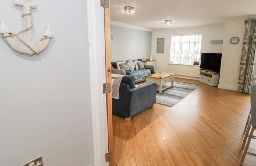 Edern Apartment | Apartment 6