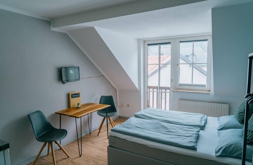 Groedig Apartment | Apartment 7 in view of Untersberg