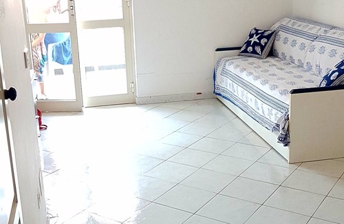 Canneto Apartment | Apartment a few meters from the beach