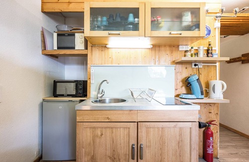 Arc-1600 Apartment | Apartment 'Arc 1600 - Studio' with Mountain View and Wi-Fi