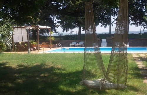 Campiglia Marittima Apartment | Apartment 'Appartamento Luna' with Shared Pool, Shared Garden and Wi-Fi