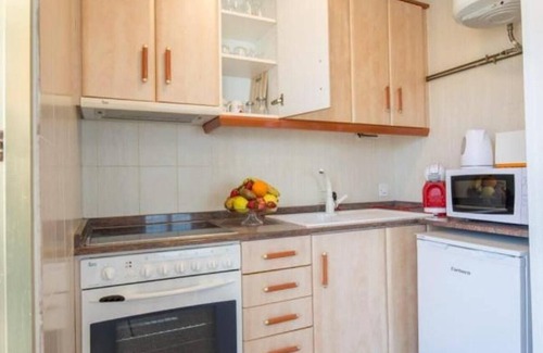 Rincon de Loix Apartment | Apartment 'Acuarium Lux' with Shared Pool, Wi-Fi and Air Conditioning