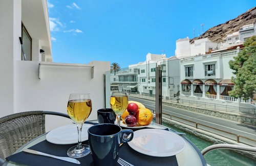 Playa de Mogan Apartment | Apartment Albamar 1D with Mountain View, Wi-Fi, A/C & Balcony