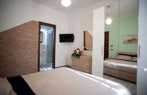 Bovara Apartment | Apartment Alessia - sunset holiday home