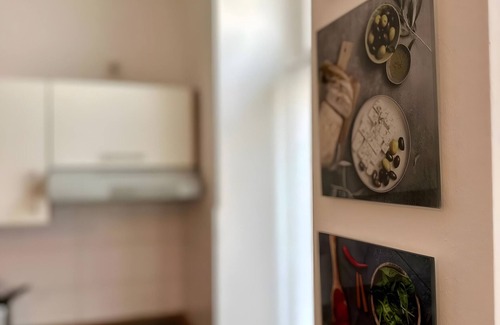 Zentrum-Sued Apartment | Apartment 'Am Bayrischen Bahnhof' with Wi-Fi