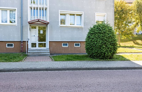 Mucheln Apartment | Apartment 'Am Geiseltalsee' with Wi-Fi