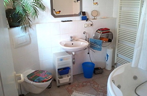Butjadingen Apartment | Apartment Am Deich shower, WC, quiet - Holiday apartment & apartment "Am Deich"