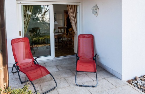 Badenweiler Apartment | Apartment 'Am Hochblauen' with Mountain View, Shared Terrace and Wi-Fi