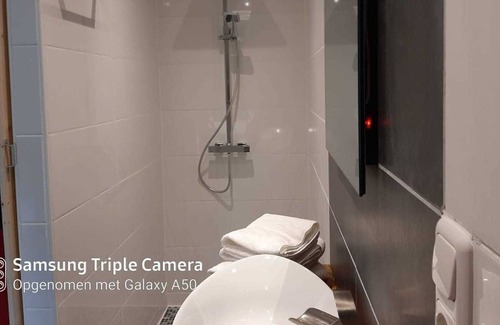 Uplengen Other | Apartment Amsterdam - B&B Betsies Place 35664