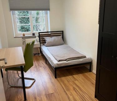 Neukirchen-Vluyn Apartment | Apartment an der Liitard Kull
