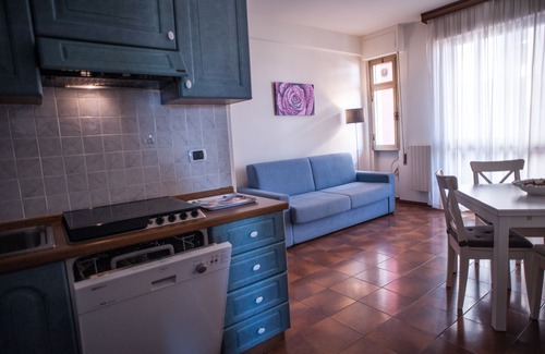 Lido di Camaiore Apartment | Apartment Andrea Mare - only 100mt from the beach