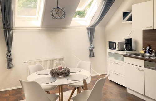 Wiegboldsbur Other | Apartment/apartment, bath, toilet, 2 bedrooms "upper floor" - Kastanienhof