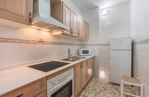 Guejar Sierra Apartment | Apartment 'Apartamento C' with Private Terrace and Wi-Fi