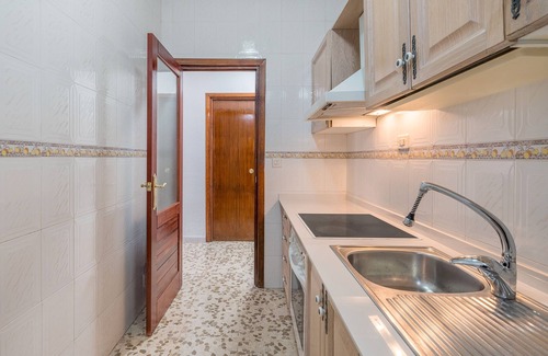 Guejar Sierra Apartment | Apartment 'Apartamento C' with Private Terrace and Wi-Fi