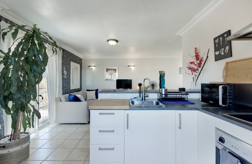 Puntagorda Apartment | Apartment 'Apartamento El Almendro' with Sea View, Balcony and Wi-Fi