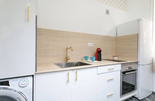 Campoamor Apartment | Apartment 'Apartamento Planta Baja' with Wi-Fi and Air Conditioning