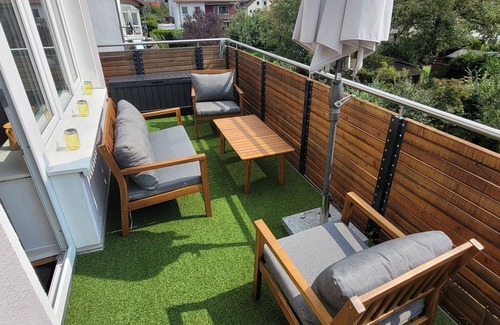 Kirchditmold Apartment | Apartment 'Apartement Hangarstein' with Balcony and Wi-Fi