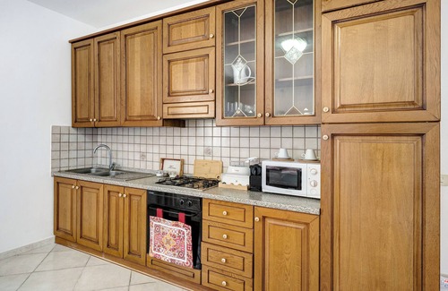 Nerano Apartment | Apartment 'Appartamento Capri' with Sea View, Wi-Fi and Air Conditioning