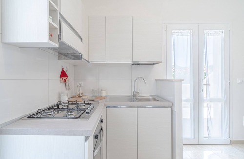 Fondo Morte Apartment | Apartment 'Appartamento Nautilus' with Sea View, Wi-Fi and Air Conditioning