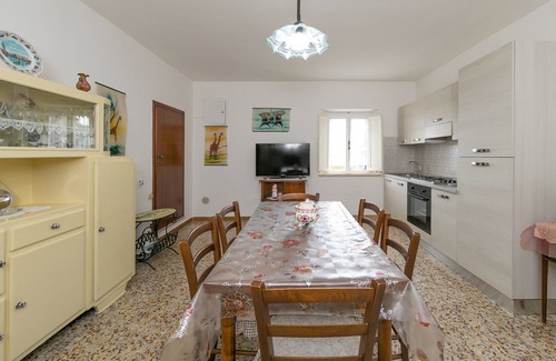 Chianni Apartment | Apartment "Appartamento Stella" with Private Balconies, Private Terrace & Wi-Fi