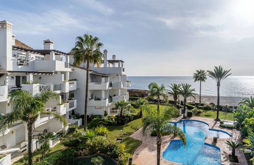 La Cala de Mijas Apartment | Apartment "Arruzafa Playa la Cala de Mijas" with Sea View & Wi-Fi