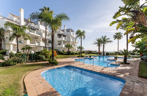 La Cala de Mijas Apartment | Apartment "Arruzafa Playa la Cala de Mijas" with Sea View & Wi-Fi