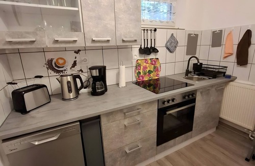 Langscheid Apartment | Apartment 'Astrid' with Private Terrace, Private Garden and Wi-Fi