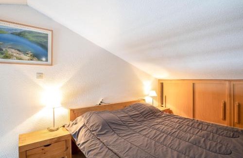 Les Menuires Apartment | Apartment Asters 1208 Batiment B4 by Interhome