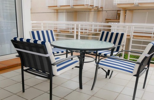Peniscola Apartment | Apartment at 20 m.de the beach with private parking bicycles