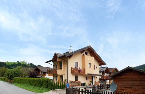 Altenmarkt im Pongau Apartment | Apartment near the ski area in the Salzburg region