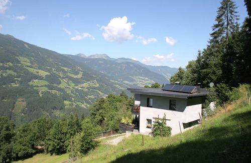 Distelberg Apartment | Apartment in Aschau near Ski Lift Kaltenbach