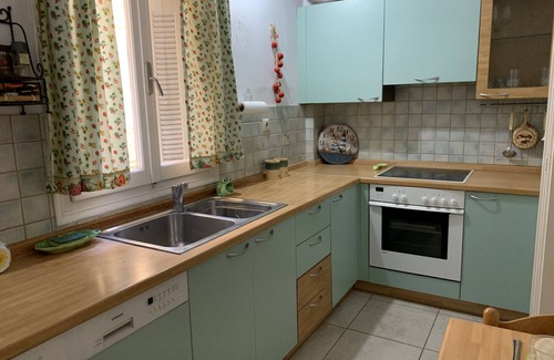 Old Town House | Apartment at he centre of Corfu town,on the second floor with elevator.