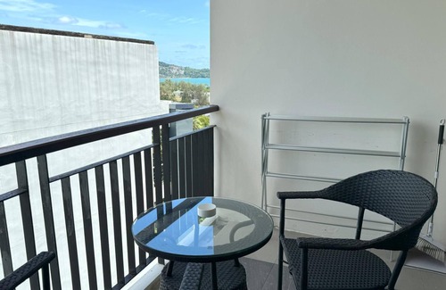 Patong Apartment | Apartment at The Bliss Condo with sea view pool